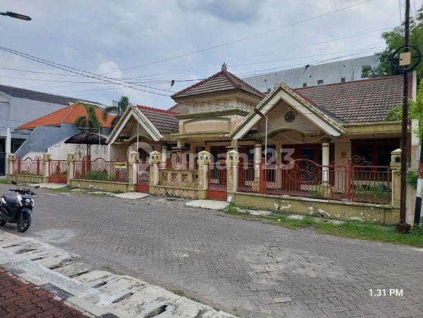 Dijual Hitung Tanah Rumah Rungkut Asri Tengah Surabaya