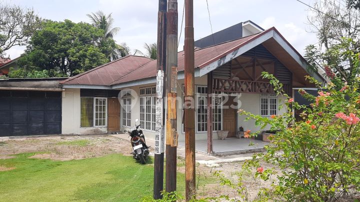 Rumah Dijual Luas Tanah 840 M2 Area Bukit Barisan Harapan Raya