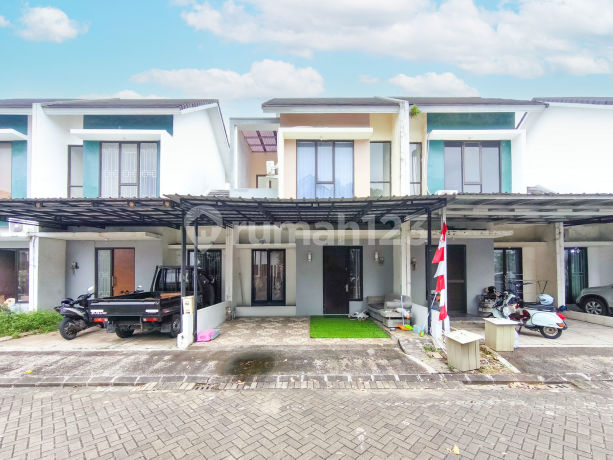 Ready-to-Occupy House 10 Minutes to Hermina Periuk Hospital Tangerang East Facing J-43830