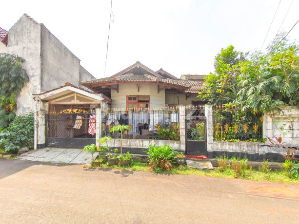 Rumah Siap Huni 15 Menit ke Stasiun Jurang Mangu Dibantu KPR J30974 Rumah Siap Huni 15 Menit ke Stasiun Jurang Mangu Dibantu KPR J30974