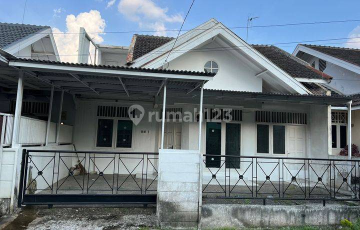 Rumah Cantik Siap Huni Daerah Tasbih 1 Medan