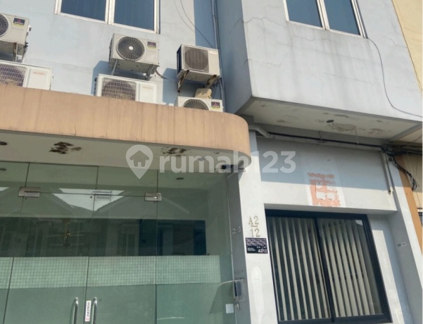 Quick Sale: 4-Story Villa Gading Indah Shop-House Fully Furnished