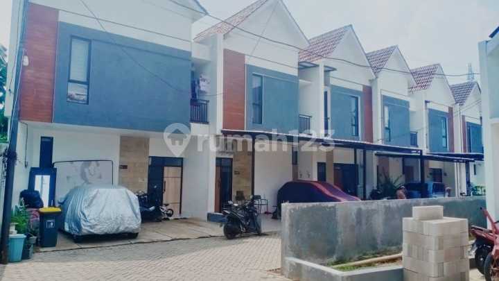 Bumi Pancoran Mas, Depok. Rumah 2 Lantai, 700 Juta. Asri, Minimalis dan Tidak Banjir Bumi Pancoran Mas, Depok. Rumah 2 Lantai, 700 Juta. Asri, Minimalis dan Tidak Banjir