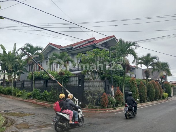 Rumah Bagus Di Gegerkalong Dekat Kpad Lokasi Favorit