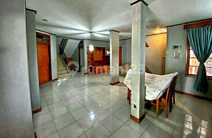 Rumah Murah Hitung Tanah di Lembah Tubagus Ismail