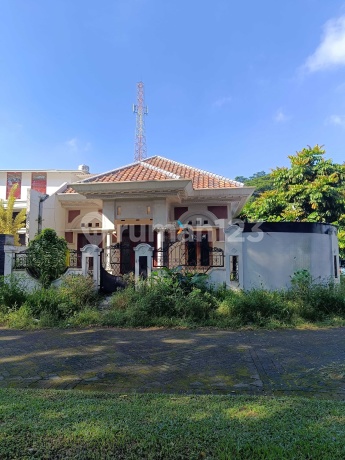 Dijual Rumah Siap Huni Posisi Hook di Puri Palma, Araya Malang Dijual Rumah Siap Huni Posisi Hook di Puri Palma, Araya Malang
