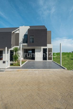 Bougenville (92/98) di GREENLAND BOGOR Bougenville (92/98) di GREENLAND BOGOR