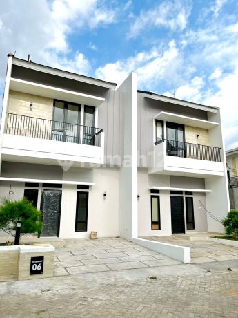 Primrose Ganjil di De Upa Mansion