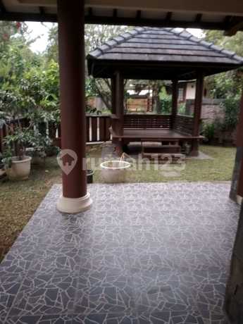 Rumah Hook View Gunung Dengan Private Pool Shm Di Cluster Taman Sakura Sentul City Bogor