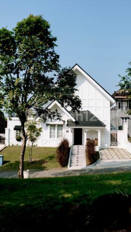 Rumah Unik Depan Taman Siap Di Sewa Sewakan Klaster England Park Sentul City Bogor Rumah Unik Depan Taman Siap Di Sewa Sewakan Klaster England Park Sentul City Bogor