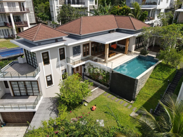 Rumah Mewah 2 Lantai Full Furnish Dengan Kolam Renang View Pegunungan SHGB Di Cluster Imperial Golf Sentul City Bogor
