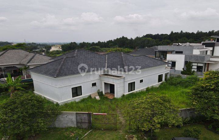 Rumah Mewah 1 Lantai Di Hoek Depan Green Area SHGB Di Cluster Taman Imperial Golf Sentul City Bogor