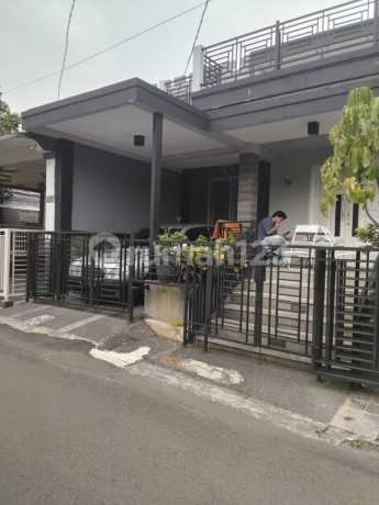 Rumah 2 Lantai Siap Huni Shm Dekat Ke Taman Budaya Di Cluster Taman Venesia Sentul City