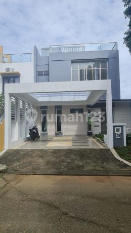 Rumah Modern View Gunung dengan Backyard Luas SHM di Cluster Santorini Sentul City Bogor Rumah Modern View Gunung dengan Backyard Luas SHM di Cluster Santorini Sentul City Bogor
