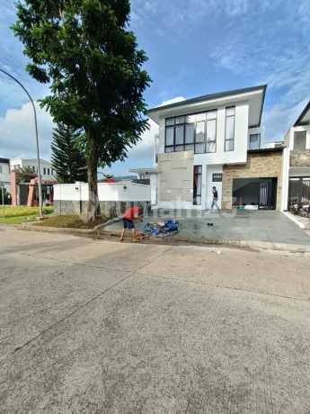Rumah Hook Siap Huni 2 Lantai dengan Private Pool View Gunung Dekat ke Jungleland di Cluster The Atmosphere Sentul City Bogor Rumah Hook Siap Huni 2 Lantai dengan Private Pool View Gunung Dekat ke Jungleland di Cluster The Atmosphere Sentul City Bogor