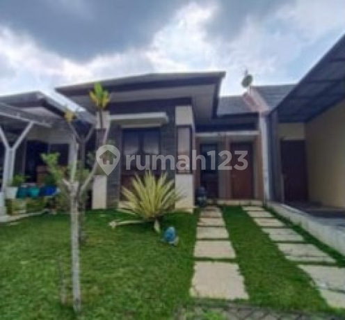 Rumah 1 Lantai Siap Huni Dekat Ke Jungleland Shm Di Cluster The Breeze Sentul City Bogor Rumah 1 Lantai Siap Huni Dekat Ke Jungleland Shm Di Cluster The Breeze Sentul City Bogor