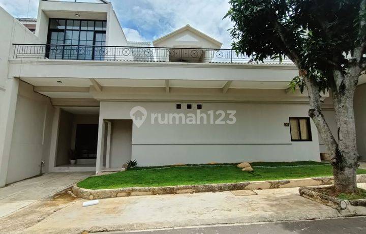Rumah Bagus 2 Lantai Siap Huni Dengan Private Pool Shm Di Cluster Taman Besakih Sentul City Bogor