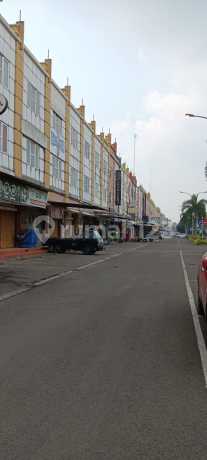 Golden Boulevard Block I Shop House, Serpong Raya. Ade Efb