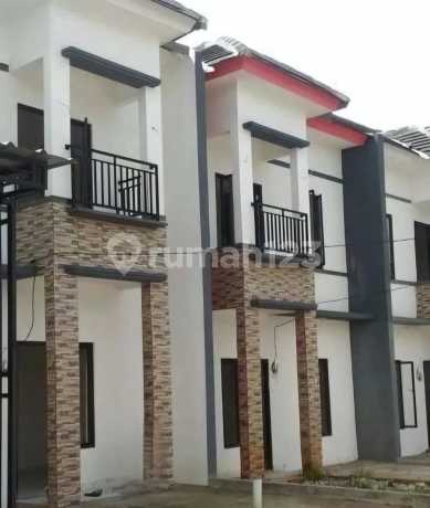 Dijual Rumah 2 Lantai Bagus di Perumahan Kaisar Mansion. Syn Dijual Rumah 2 Lantai Bagus di Perumahan Kaisar Mansion. Syn