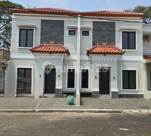 Dijual Rumah 2 Lantai Renoved di Taman Ubud Permata Timur. Ttefb