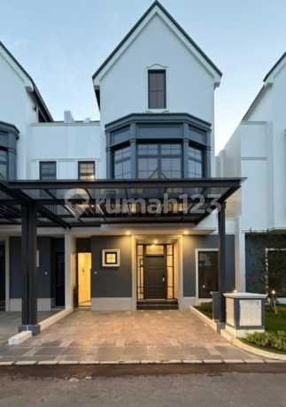Cluster Louise Summarecon Serpong, Modern Facade, 3 Floors, Ready to Occupy