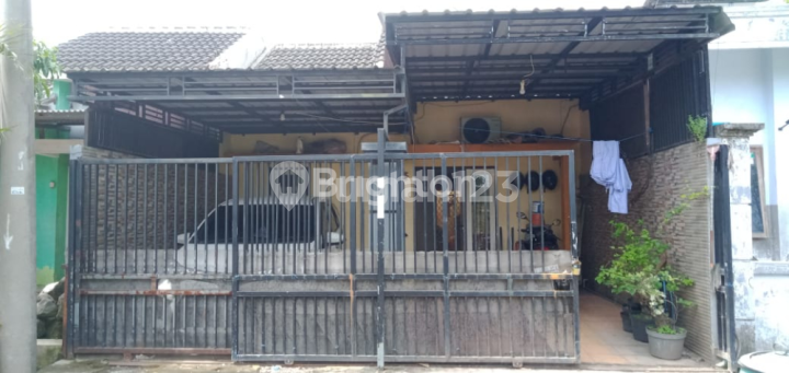 HOUSE IN PERUM ISTANA RESIDENCE - GROGOL, TULANGAN, SIDOARJO