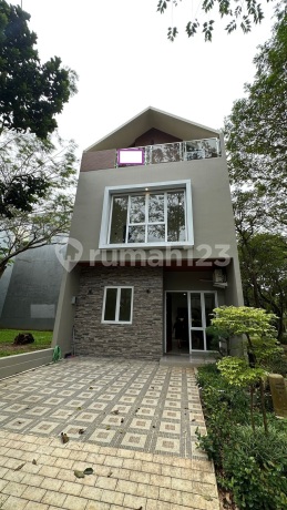 Rumah 3 Lantai di Cluster Whelford Greenwich Park BSD, Tangerang Selatan