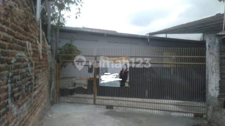 Gudang Siap Pakai 1 Lantai SHM Bebas Banjir Dekat Akses Tol Danjl Soekarno Hatta Gudang Siap Pakai 1 Lantai SHM Bebas Banjir Dekat Akses Tol Danjl Soekarno Hatta