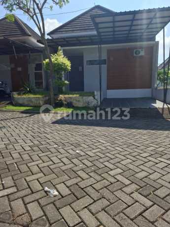 Rumah Full Furnished di Bsb Village Rumah Full Furnished di Bsb Village