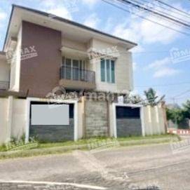 R39AGM Rumah Luas Posisi Hook 2 Lantai Puri Kartika Asri, Daerah Aman Tenang