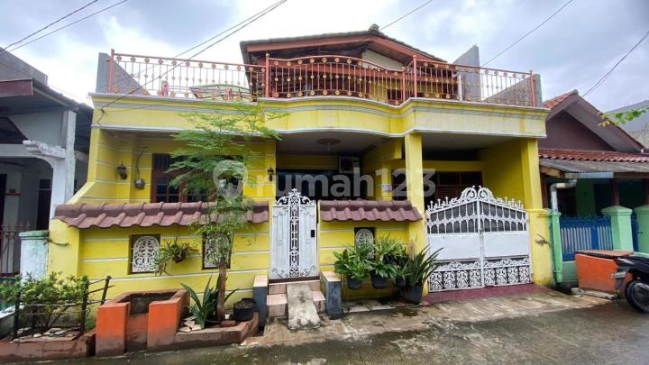Rumah 2 Lantai Siap Huni di Komplek Sbs Harapan Jaya Bekasi Utara