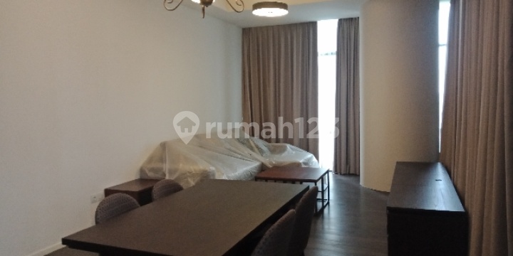 Apartement Verde Residence 3 BR 170m2 Unfurnished Bagus
