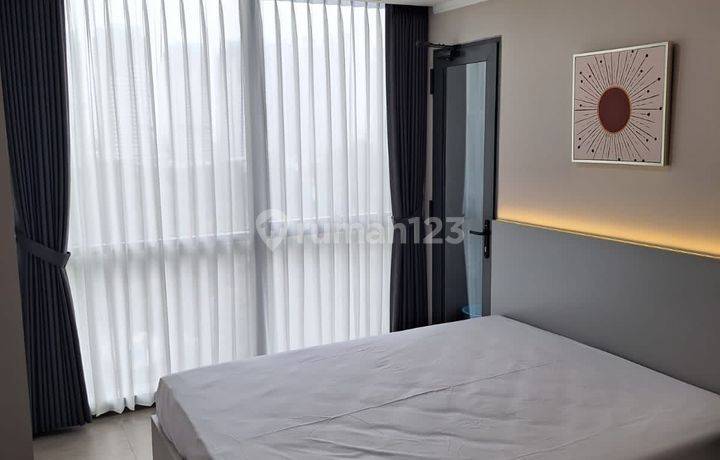 Sewa Apartemen Menara Jakarta Kemayoran Jakarta Pusat – 2 BR  35m2 Furnished