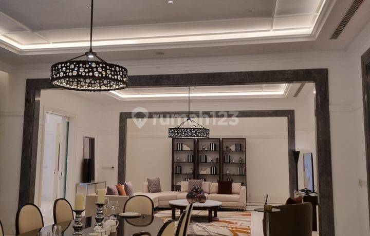 Dijual Brand New Apartement Le Parc 4 BR Semi Furnished Baru