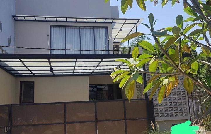 Dijual Rumah Cantik Dan Nyaman Di City Garden Residence