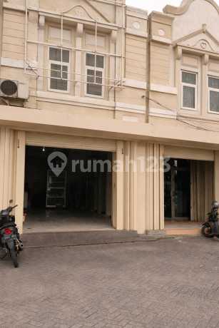 Dijual Cepat Ruko 2 Lantai Hadap Jalan Raya di Graha Raya