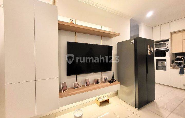 Rumah cantik Carrillo Residence Gading Serpong