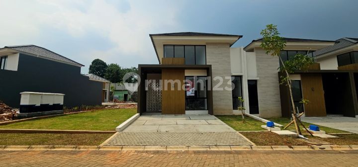 Selling at a Loss Below PPJB, Citra Garden Serpong, Location in Front of the Park