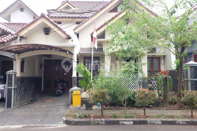 Rumah 2 Lantai Siap Huni di Pesona Khayangan 2 Estate Depok Lokasi Super Strategis Rumah 2 Lantai Siap Huni di Pesona Khayangan 2 Estate Depok Lokasi Super Strategis