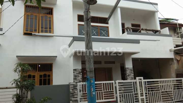 Rumah Tingkat Pondok Mandala Cimanggis Bebas Banjir