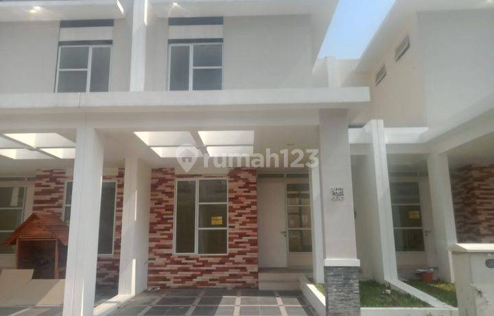 Dijual Rumah 2 Lt, Bagus dan Rapi di Cluster D'java Residence, JABABEKA, Bekasi