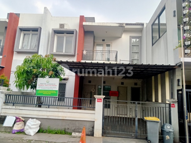 Rumah Dua Lantai Di Jual Melalui Lelang Dan As Is di Jl. Taman Buah Boulevard no 20, Larangan Utara, Larangan, Kota Tangerang, Banten, Indonesia, Larangan