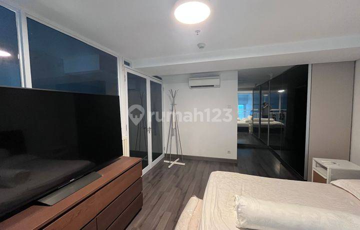 SOHO Podomoro City CP Furnished Modern Minimalist Lux BestView