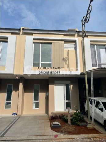 For Rent or Quick Sale Padova Milano Village, Milano 25 No 65x8 / Land Area 55m² / 2 Floors Fully Furnished! And Full Interior! Ari Kurniawan 081285153957 Freehold Title