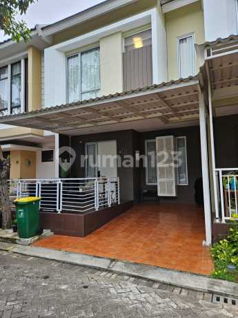 Rumah Fully Furnish Bawa Koper Aja! 1,6Man di Malibu Village Gading Serpong