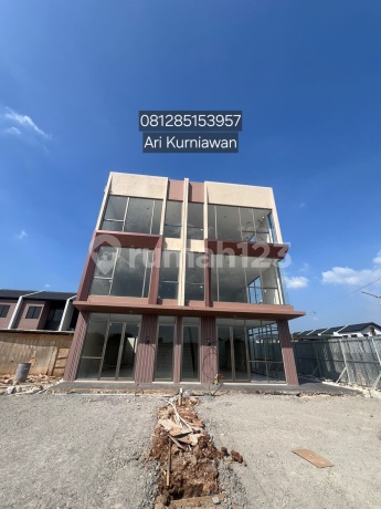 Own a 3-Story Shop House The Hive Teraza at the Strategic Location of Park Serpong!