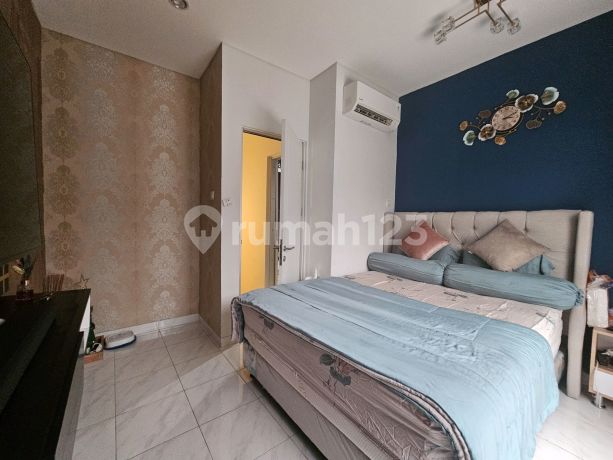 Disewakan Or Dijual Cepat Padova Milano Village, Milano 25 No 65x8 / Lb 55m² / 2lantai Full Furnish! Dan Full Interior! Ari Kurniawan08128515xxxx SHM