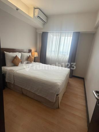 Dijual Cepat Apartemen Bagus Cantik Siap Huni Full Furnished View Kota Type 2 BR Lantai 19 Passive Income di Condotel Braga
