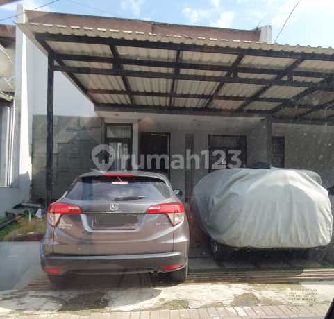 Dijual Rumah Prestisius Bagus Cantik Terawat Siap Huni Dekat Gate Tol Kopo 2 Lantai di Cluster Kopo Safira Residence Kopo Sayati