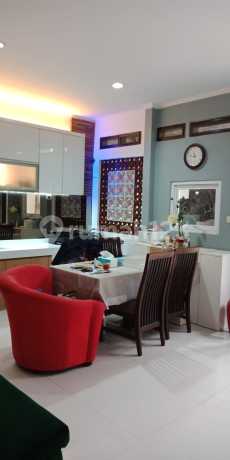 Dijual Rumah Lux Cantik Terawat Siap Huni Lingkungan Aman dan Nyaman Security 24 jam Strategis Dekat RS AI Islam Dekat Banyak Supermarket Sekolahan di Cluster Parakan Mas Antapani